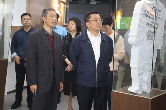 环境；げ糠⒄怪行娜斡轮魅蔚餮谢葜菹钅